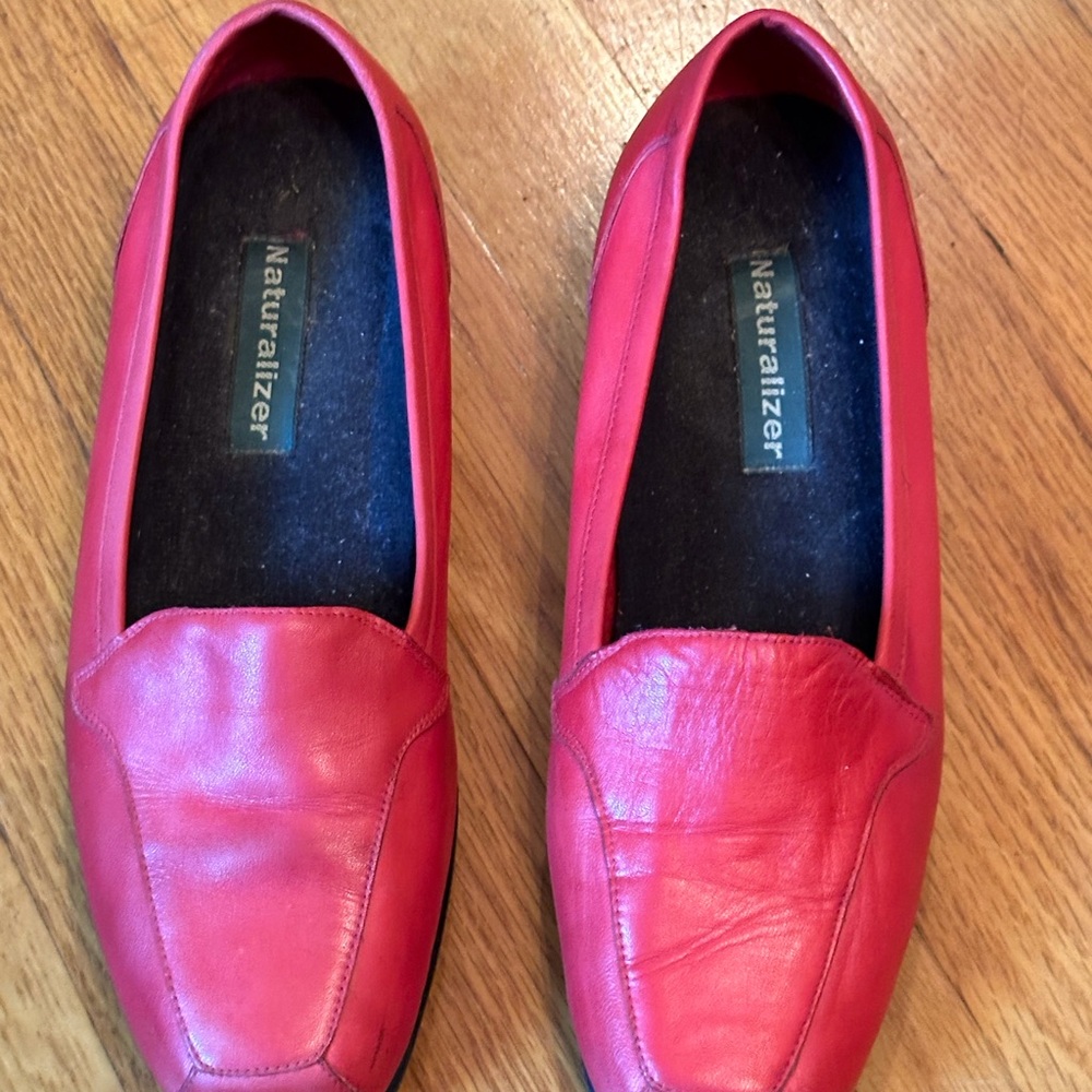 Red Wedge Women’s Naturalizer